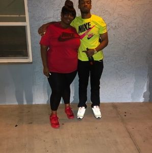 Meet your Posher, Brentay